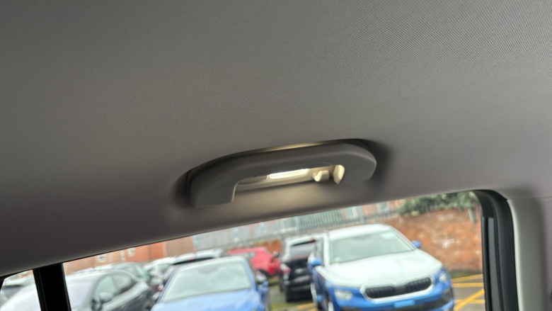 MG HS 1.5 T-GDI Trophy 5dr DCT Petrol Hatchback